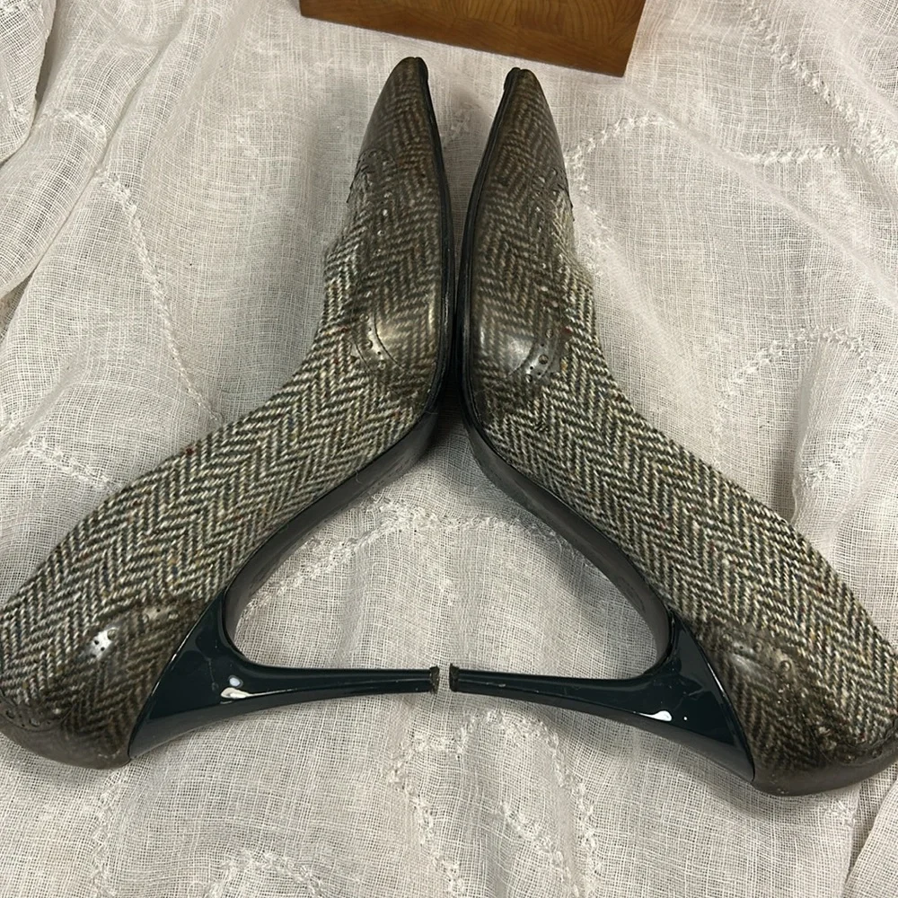 Stella Mccartney plaid classic pump heels